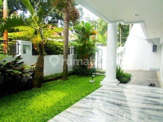 Newly House, Classic Style, Very Quiet Secure Area In One Gate System, Close To Sudirman 2