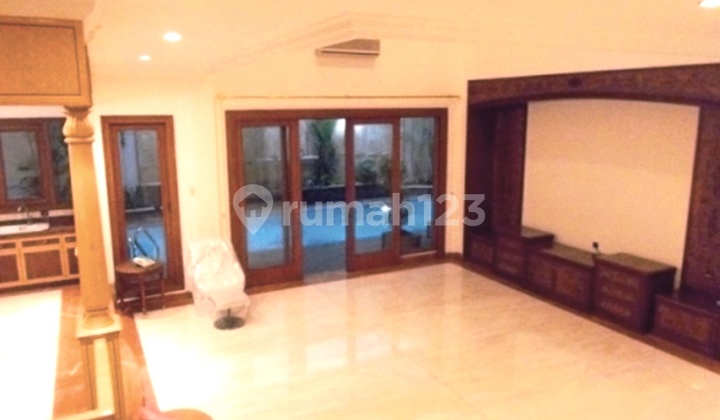 Furnished, Prime Area, Classic House, Quiet, Pool, Close to JIS 2