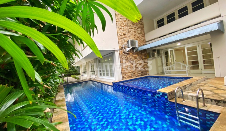 Nice House In The Cluster One Gate Very Quiet And Secure Area 2