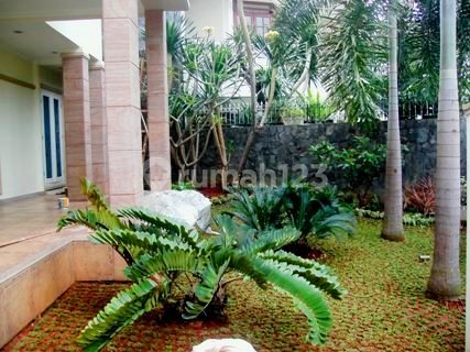 Nice House, Renovated, Nice Garden And Pool,, Close To Jis 2