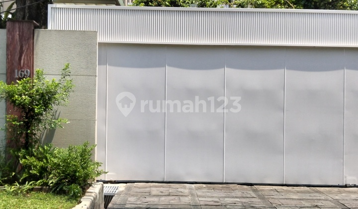 Simprug Golf Siap Huni Cocok Untuk Invest 1