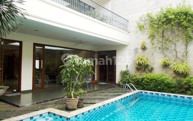 Nice House, Classic, Furnished, Nice Garden, Nice Pool Close To Jis