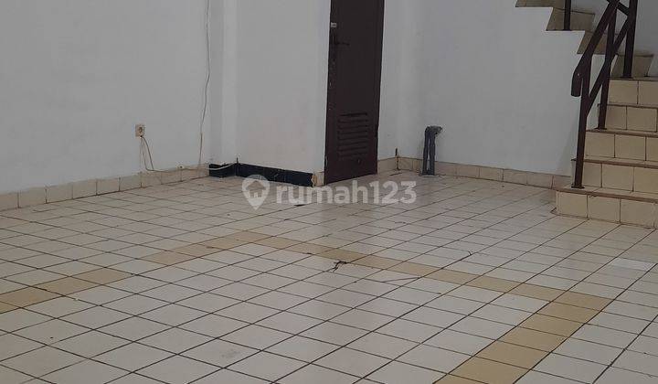 Ruko 4 lantai di setrasari 4
