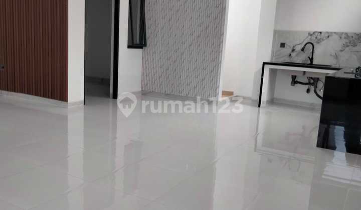 Rumah Baru Minimalis di Kopo Permai