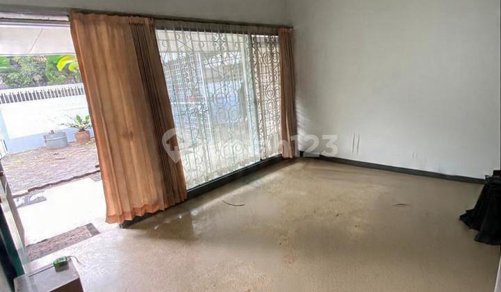 Rumah Besar dan Bagus di Sumber Sari Rumah Besar dan Bagus di Sumber Sari