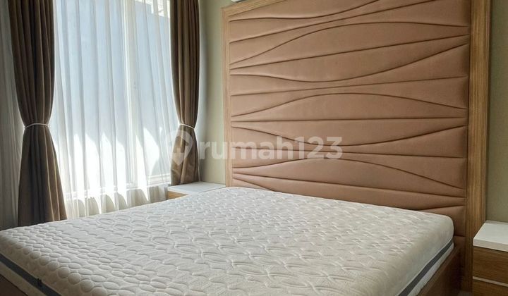 2-Story Fully Furnished House Ready to Occupy in North Citraland Near Public Facilities Pakuwon Mall 2-Story Fully Furnished House Ready to Occupy in North Citraland Near Public Facilities Pakuwon Mall