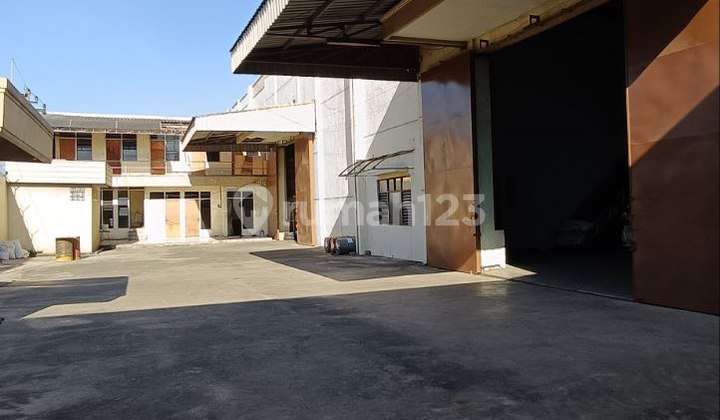 Need Quick Sale Ex-Factory Warehouse in Margomulyo Warehouse Area Near Toll Exit Need Quick Sale Ex-Factory Warehouse in Margomulyo Warehouse Area Near Toll Exit
