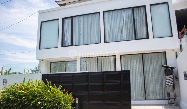 Leasehold - Tranquil Oasis in Canggu Modern 2 Bedroom Villa with Serene Living Spaces 1