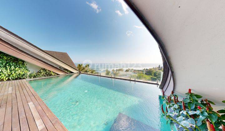 Leasehold - Luxurious Oceanfront Penthouse in Canggu with Private Rooftop Pool 2