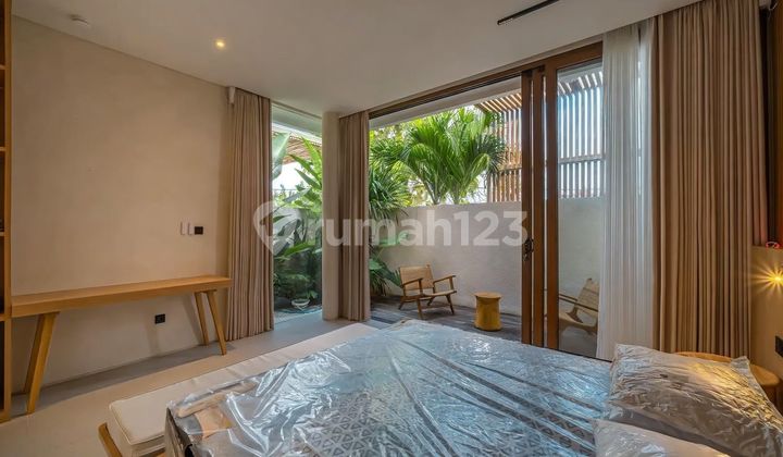 Leasehold - Stylish Villa with Smart Technology, Close to the Beach of Ungasan, Bali 2