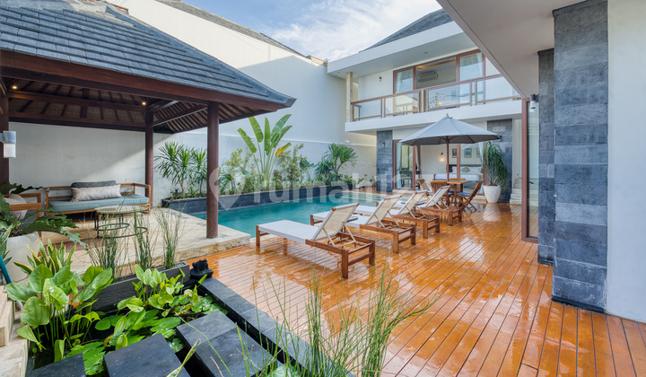 Yearly Rental - Modern 4-Bedroom Villa Next To Montessori School, Canggu, Bali Yearly Rental - Modern 4-Bedroom Villa Next To Montessori School, Canggu, Bali
