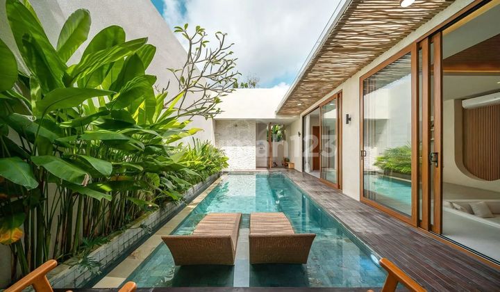 Leasehold - Stylish Villa with Smart Technology, Close to the Beach of Ungasan, Bali