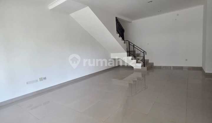 For Rent Millennial House Pik2, 8X12.5, 2 Floors, Brand New 2