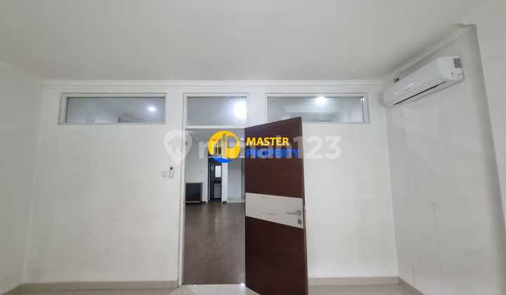 For Sale: Cordoba Shophouse PIK, 5x12.5, 3.5 Floors, Renovated, HGB 2