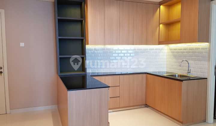 For Sale Regatta Pantai Mutiara Apartment fully furnished 2 bedroom