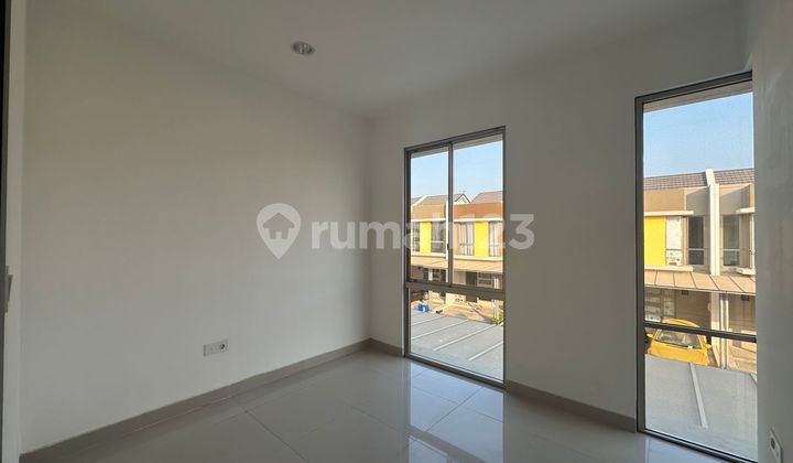 Disewa Rumah PIK2 Tahap 2, 4,5x10, 2KT, 2AC, 2 Lantai