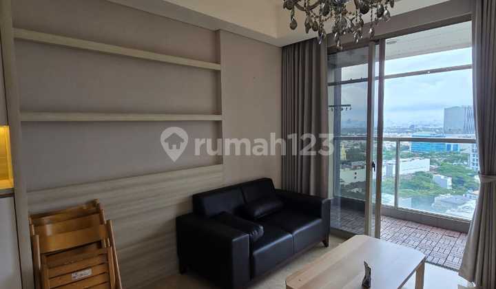 For Rent Gold Coast PIK Apartment 2BR 90m2 fully furnished free parking
