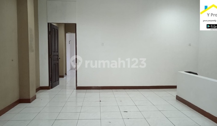 Disewakan Ruko Tanjung Duren Raya, Lt. 6 X 22, Lb. 320 M2, 3 Lantai, Jakarta Barat 1