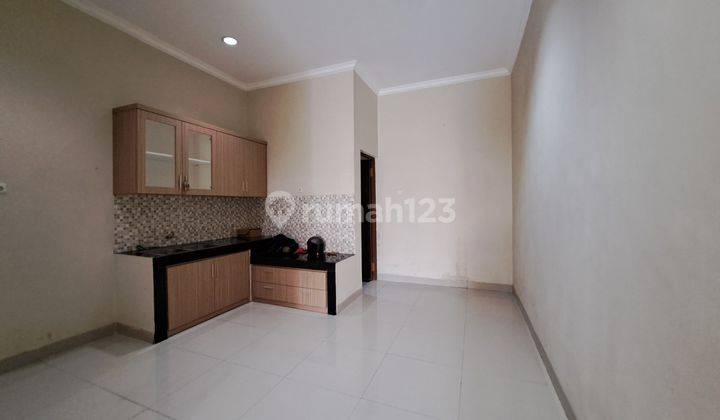 Dijual Rumah Tanjung Duren, Kt 3, 3 Lantai, Minimalis, Selangkah Ke Central Park Mall, Jakarta Barat 1