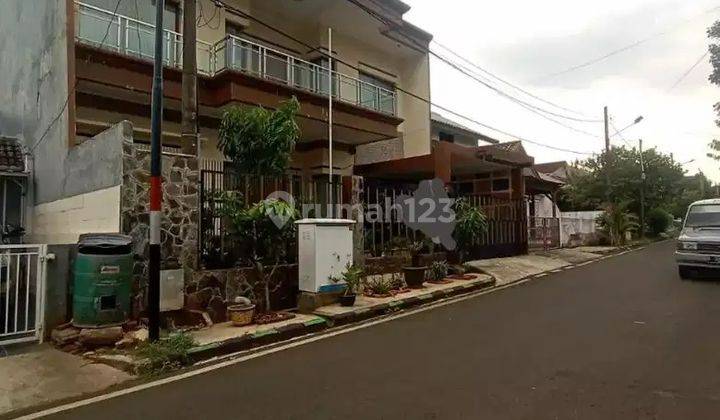 Rumah Dalam Komplek Elit Lokasi Strategis Keamanan Ongate, Setiap Sudut Pos Aecurity Dipasang Cctv Dekat Jalan Raya Utama , Pintu Tol Becakayu Pondok Kelap 2