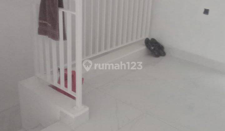 Rumah Di Pondok Kelapa Siap Huni Di Komplek Lokasi Strategis Akses 2 Mobil Dana Strategis Dekat Toll Becakayu 2