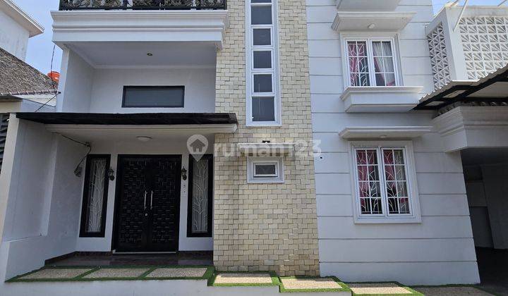 Rumah Semi Furnished Bagus di Lenteng agung, Lenteng Agung 1