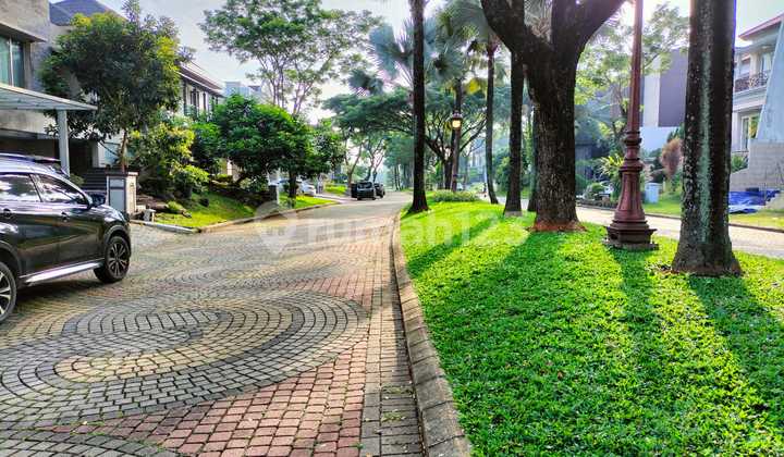 For Sale Crown Plot Sumarecon Serpong