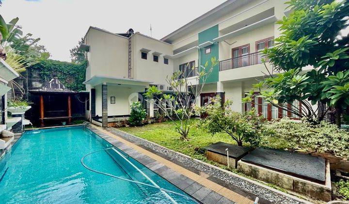 Dijual Rumah Mewah di Menteng Jakpus Luas 548m2 Tanah Kotak 1