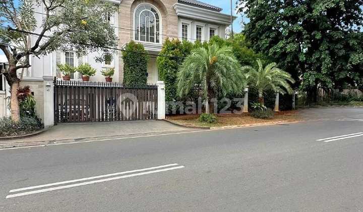Dijual Rumah Mewah Pondok Indah Jaksel Lt 825m Lb 1.500m 2,5 Lantai