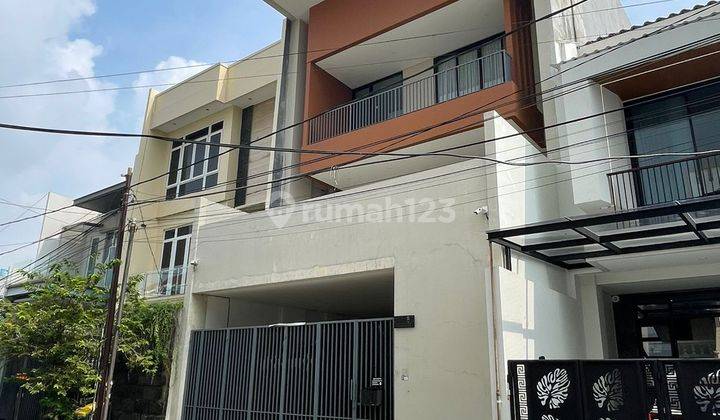 Dijual Rumah di Pulo Mas Jaktim Lt 145m2, 4 Lantai Bebas Banjir, Semi Furnish 1