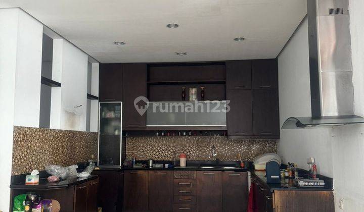 Dijual Rumah Grisenda Pik Minimalis 3 Lantai Bagus Siap Huni Lt. 10x20m Lb. 400m 1