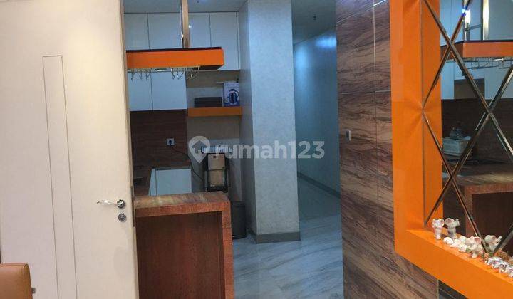 Dijual Apartemen Regatta Tower Dubai Private Lift. Luas 206m2. 3+1KT Furnish 2