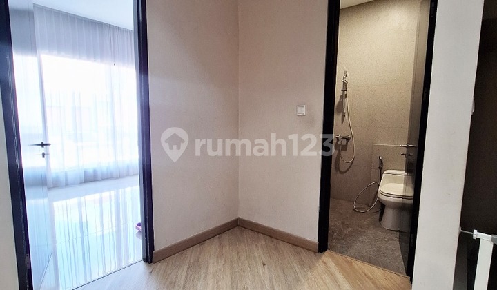 Dijual Rumahdi Pantai Indah Kapuk Mayang Permai - Pik