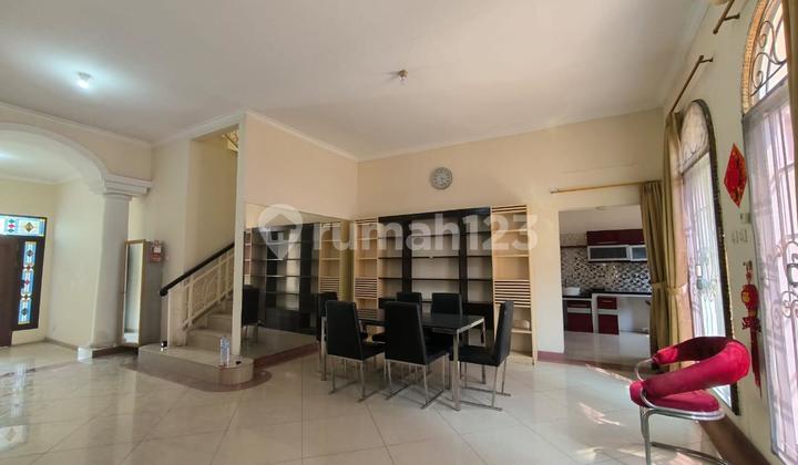 Disewakan Rumah Bukit Golf Mediterania, Pik - Jakarta Utara Disewakan Rumah Bukit Golf Mediterania, Pik - Jakarta Utara