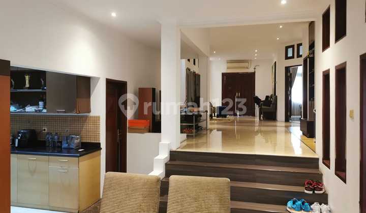 Jual Rumah Menteng Jakarta Pusat 2