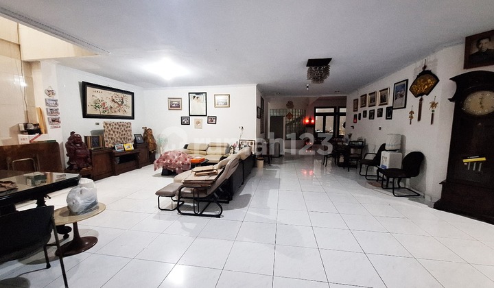 FOR SALE Muara Karang Block 6 Front House