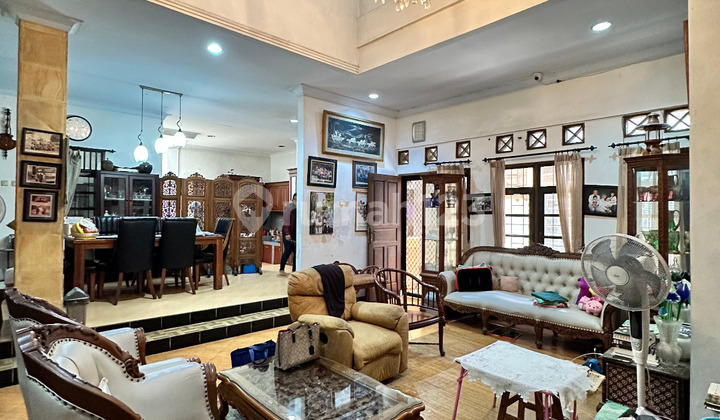 Di Jual Rumah JL Hang Jebat, kebayoran baru Jakarta Selatan 