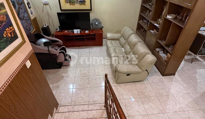 Dijual Rumah di Pluit Utara - Jakarta Utara Dijual Rumah di Pluit Utara - Jakarta Utara