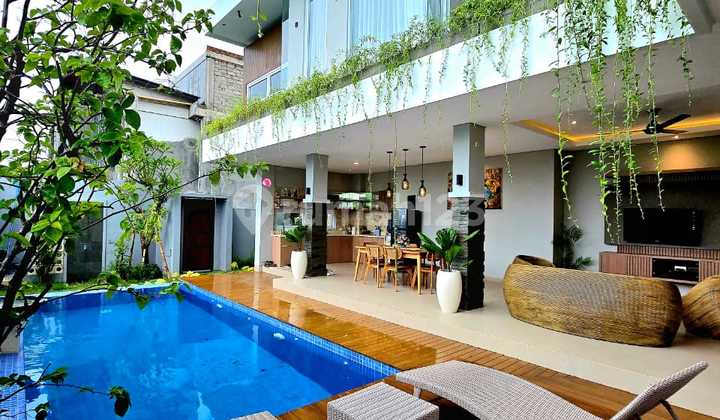 Dijual Turun Harga Villa Tropis Baru - Jimbaran  