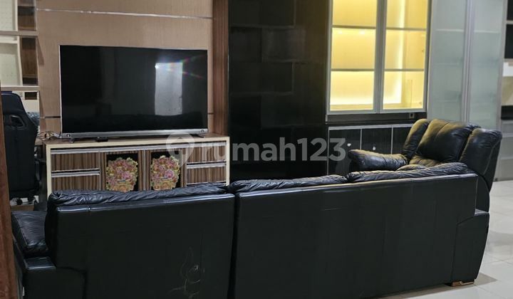 For Sale House in Garden House - PIK For Sale House in Garden House - PIK