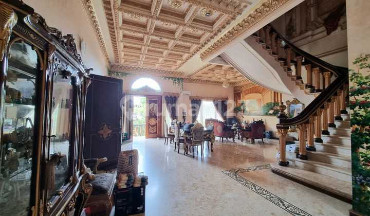 Dijual Rumah Mewah SHM Di Pantai  Muatiara Kanal - Jakarta Utara