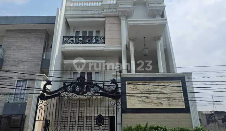 Dijual Rumah Mewah Classic Modern Lantai Marmer Di Pluit - Jakarta Utara