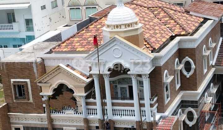 Dijual Rumah Mewah Cluster Gold Coast Pik - Jakarta Utara