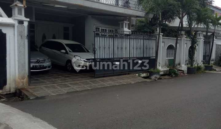 Dijual Rumah Di Taman Radio Dalam - Jakarta Selatan Dijual Rumah Di Taman Radio Dalam - Jakarta Selatan