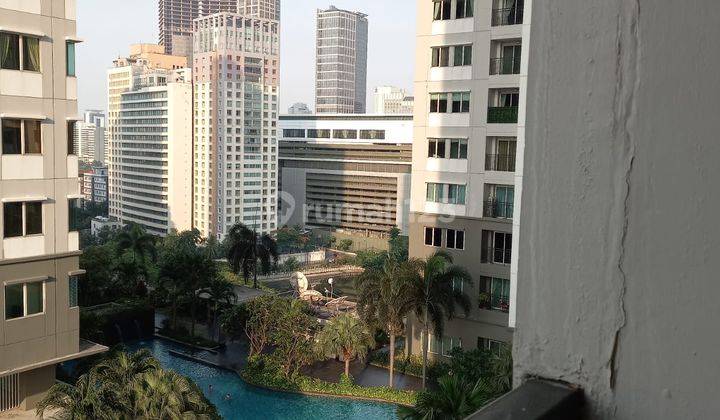 Disewakan Apartemen Thamrin Residence & Full Furnish  luas 65m 2 BR View Swimmingpool 2