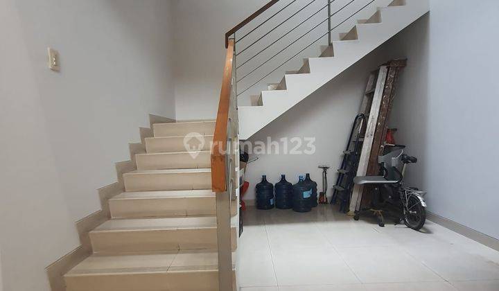 Rumah Taman Grisenda Pantai Indah Kapuk 8x16,5 Hoek Furnished 2