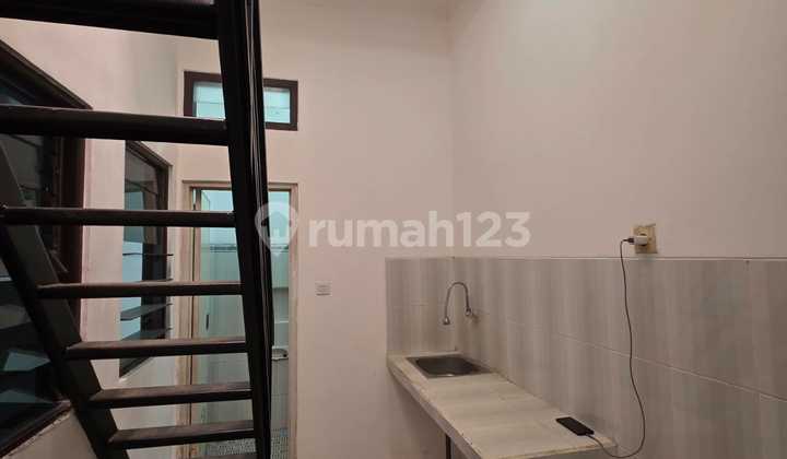 Ploso Tambak Sari | For Sale: Surabaya House with SHM, Ready to Occupy 2