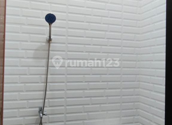 Wonorejo Rungkut Housing | Sale House SHM 8 Meter Road 3 Bedrooms 2