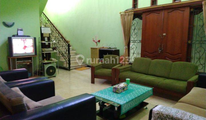 House for sale in East Gatsu location near Puri Rahayu Hospital 1