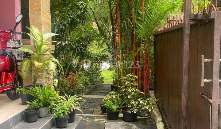 House for sale in a comfortable environment, Andakasa location, West Denpasar 1